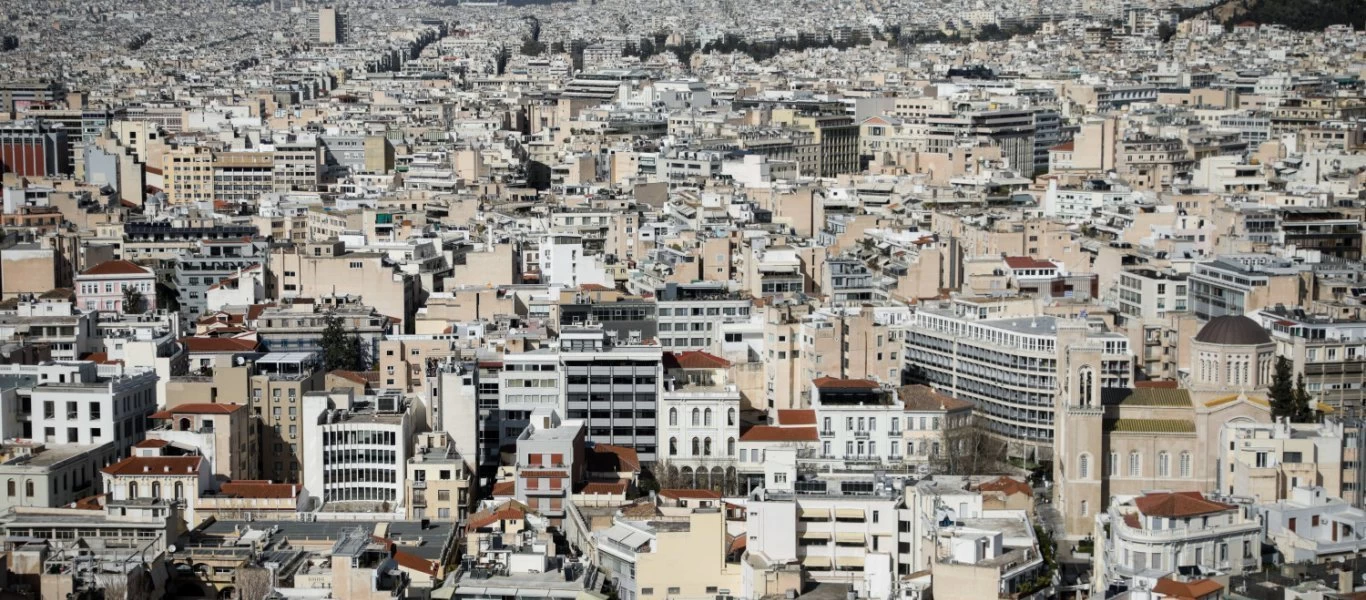 Πόσο θα μειωθεί ο φόρος για τους ιδιοκτήτες ακινήτων το 2021 λόγω των χαμένων ενοικίων